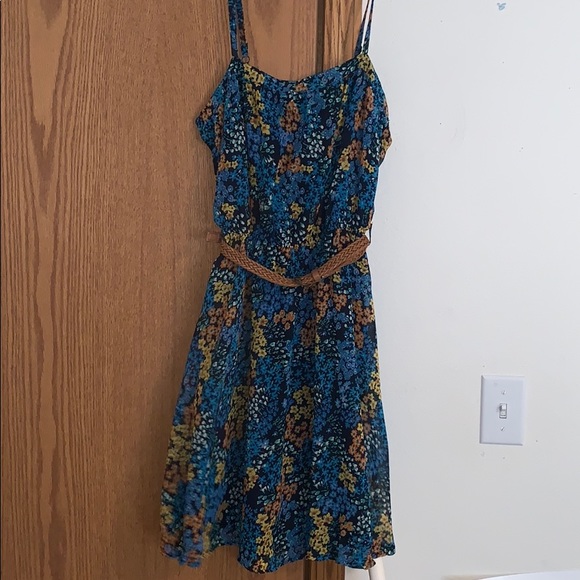 Forever 21 floral belted sundress - Picture 3 of 4